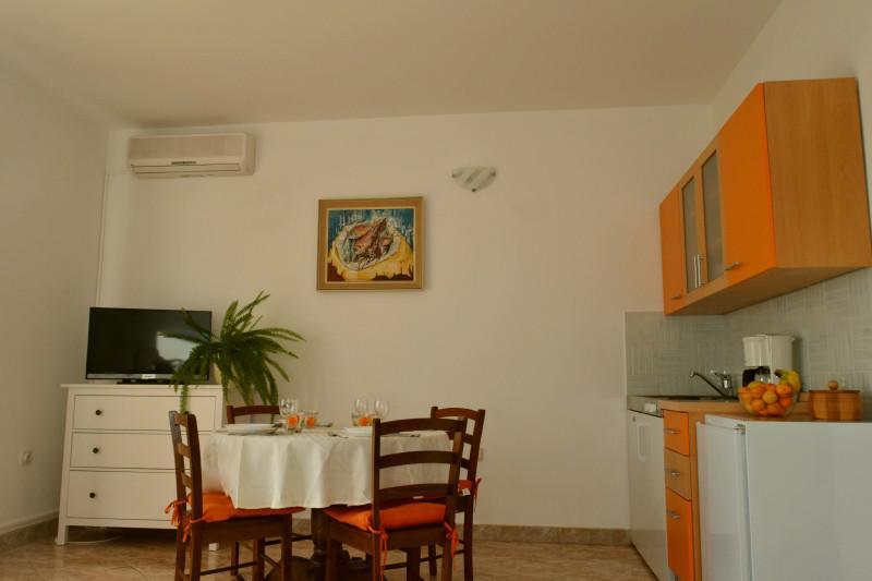 Apartments Jenny Novi Vinodolski Kültér fotó